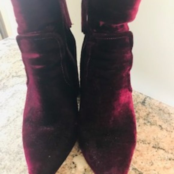 Steve Madden Velvet Block Heel Ankle Boot - Picture 3 of 8